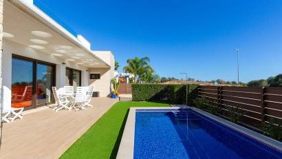 Resale - Villa -
Vistabella Golf
