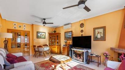 Resale - Villa -
Bigastro