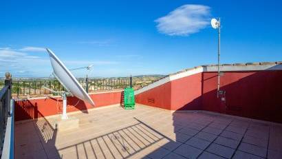 Resale - Villa -
Bigastro