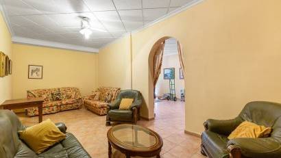 Resale - Villa -
Bigastro