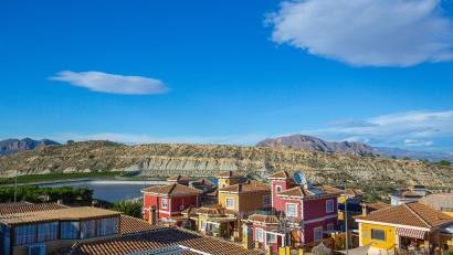 Resale - Villa -
Bigastro