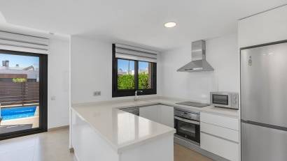 Resale - Villa -
Vistabella Golf