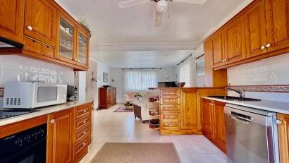 Resale - Villa -
Orihuela Costa - Las Filipinas