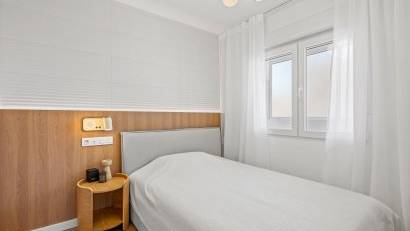 Återförsäljning - Apartment -
Orihuela Costa - Punta Prima