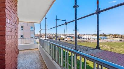 Återförsäljning - Apartment -
Orihuela Costa - Punta Prima