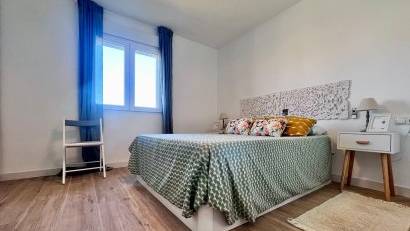 Återförsäljning - Apartment -
Torrevieja - Punta prima