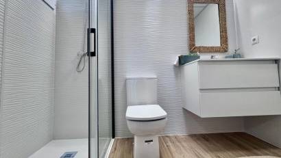 Återförsäljning - Apartment -
Torrevieja - Punta prima