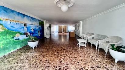 Återförsäljning - Apartment -
Torrevieja - Punta prima