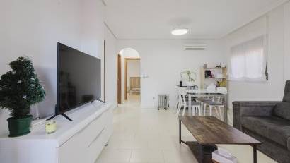 Återförsäljning - Villa -
Torrevieja - Aguas Nuevas