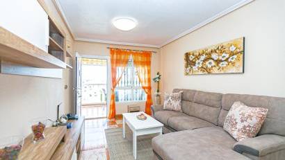 Återförsäljning - Apartment -
La Zenia