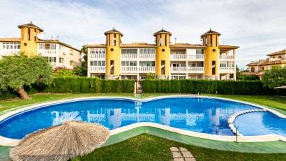 Återförsäljning - Apartment -
La Zenia