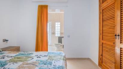 Återförsäljning - Detached villa -
Torrevieja - Urbanización San Luis