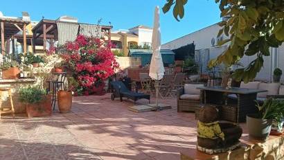 Resale - Apartment -
Los Montesinos - La Herrada