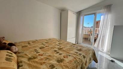 Återförsäljning - Villa -
Playa Flamenca - Orihuela Costa