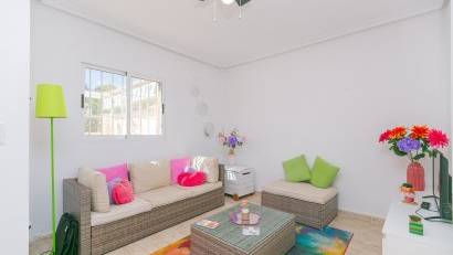 Återförsäljning - Semi detached -
Mil Palmeras - Riomar