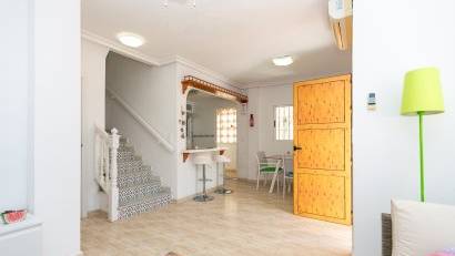 Återförsäljning - Semi detached -
Mil Palmeras - Riomar