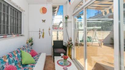 Återförsäljning - Semi detached -
Mil Palmeras - Riomar