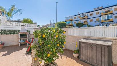 Återförsäljning - Semi detached -
Mil Palmeras - Riomar