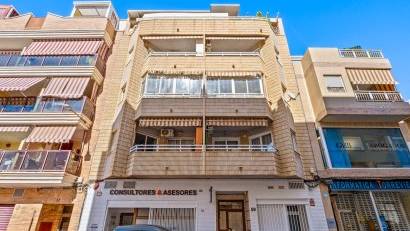 Återförsäljning - Apartment -
Torrevieja