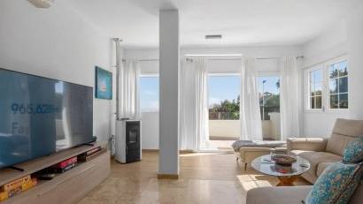 Återförsäljning - Villa -
Orihuela Costa - Las Ramblas