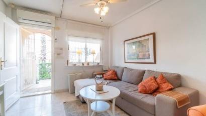 Återförsäljning - Radhus -
Orihuela Costa - Playa Flamenca