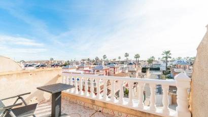 Återförsäljning - Radhus -
Orihuela Costa - Playa Flamenca