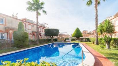 Återförsäljning - Radhus -
Orihuela Costa - Playa Flamenca