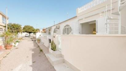 Återförsäljning - Bungalow -
Torrevieja - La Siesta - El Salado - Torreta