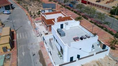 Obra nueva - Villa -
Sucina