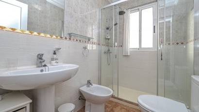 Återförsäljning - Quad House -
Cabo Roig - La Regia