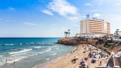 Återförsäljning - Quad House -
Cabo Roig - La Regia