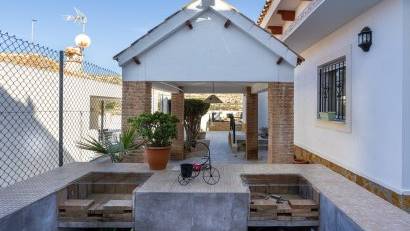 Återförsäljning - Detached villa -
Bigastro - Villas Andrea