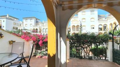 Återförsäljning - Bungalow -
Torrevieja - La Mata