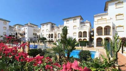 Återförsäljning - Bungalow -
Torrevieja - La Mata