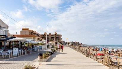 Återförsäljning - Bungalow -
Torrevieja - La Mata