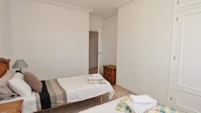 Reventa - Villa -
Playa Flamenca