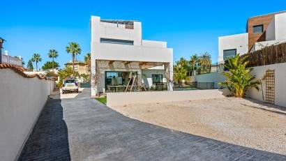 Återförsäljning - Detached villa -
Ciudad quesada - Rojales