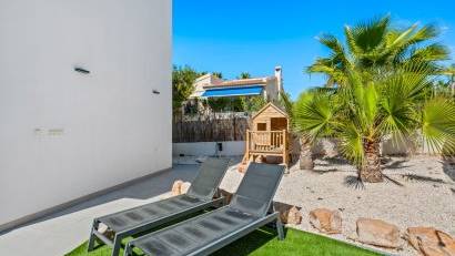 Återförsäljning - Detached villa -
Ciudad quesada - Rojales