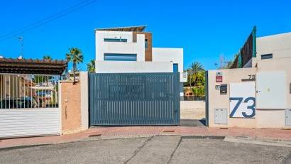 Återförsäljning - Detached villa -
Ciudad quesada - Rojales