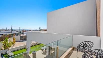 Återförsäljning - Detached villa -
Ciudad quesada - Rojales