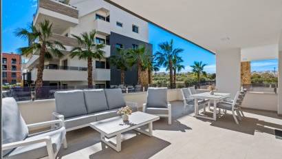 Återförsäljning - Apartment -
Orihuela - Los Altos