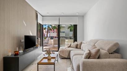 Återförsäljning - Apartment -
Orihuela - Los Altos