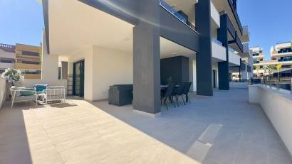 Återförsäljning - Apartment -
Orihuela Costa - Playa Flamenca