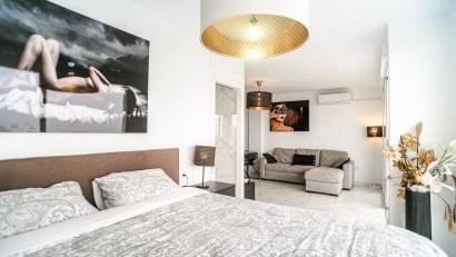 Återförsäljning - Apartment -
Torrevieja - Punta Prima