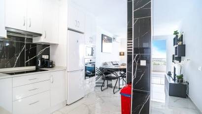 Återförsäljning - Apartment -
Torrevieja - Punta Prima