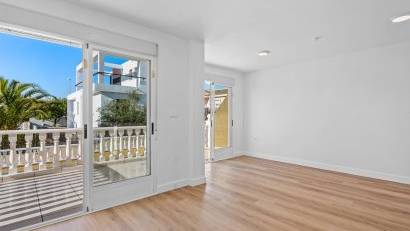 Resale - Semi detached -
Benimar