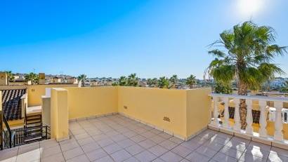 Resale - Semi detached -
Benimar