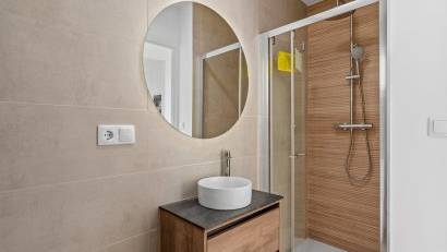 Resale - Semi detached -
Benimar