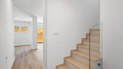 Resale - Semi detached -
Benimar