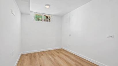 Resale - Semi detached -
Benimar